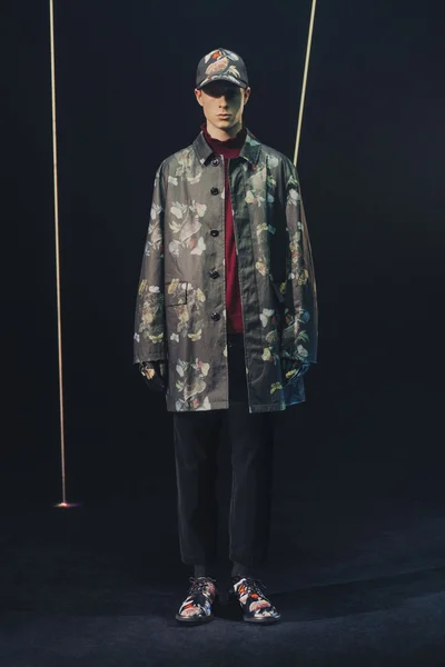 Look 42